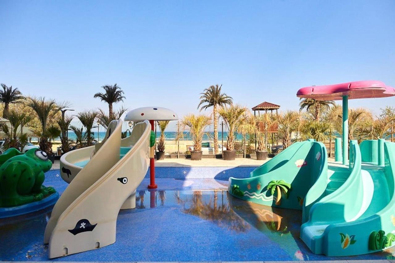 Baby Sea View And Pools Apartment- Mamaia Beach Resort Неводарі Екстер'єр фото